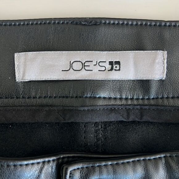 NWOT Joe’s Mid-Rise Faux Leather Cropped Bootcut in Black Size 28 - Picture 4 of 9